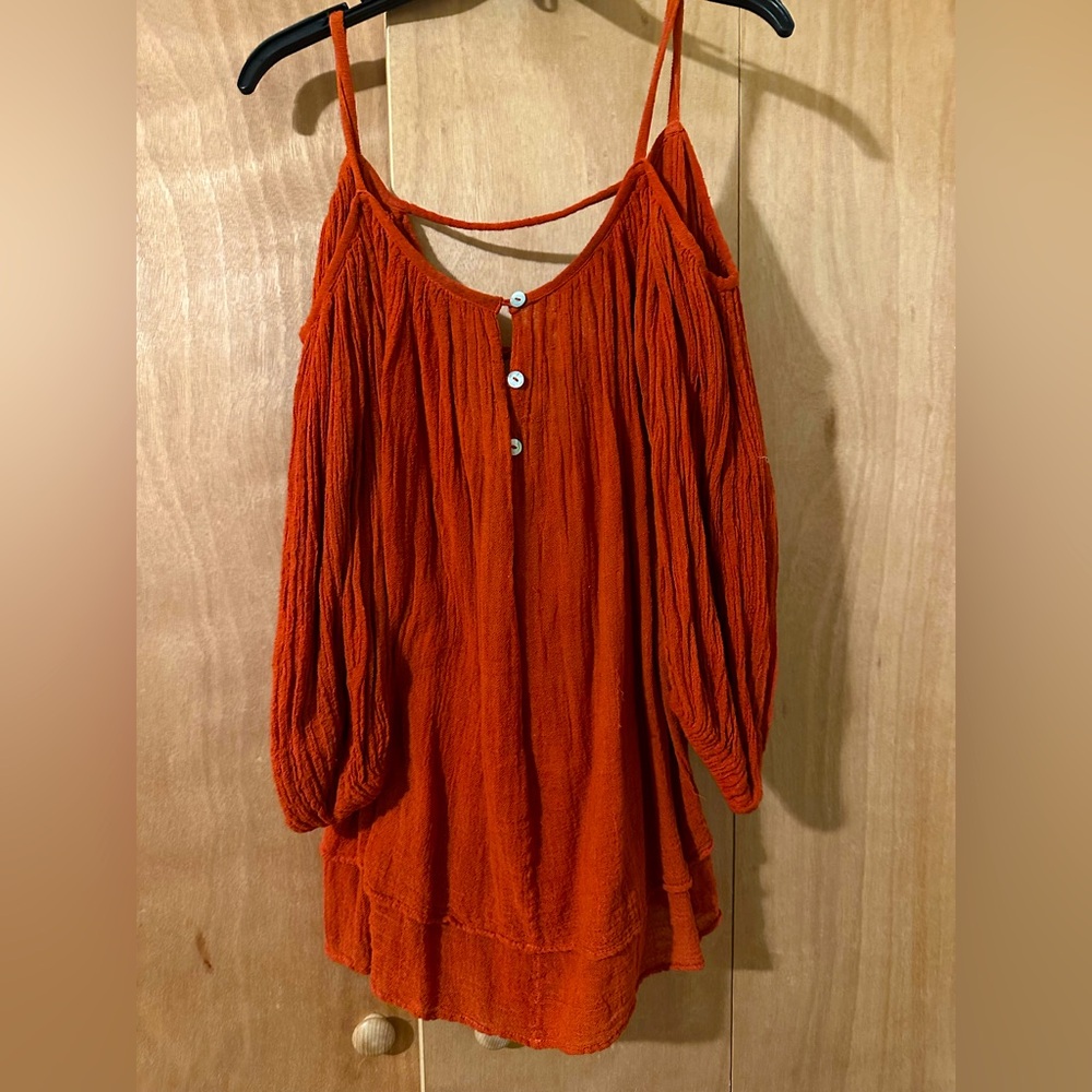 NWOT Free People and Jen‘s Pirate Booty Red Blouse M/L
